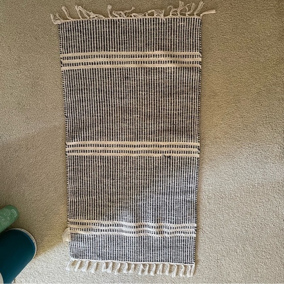 Patina vie heritage collection tassel end blue and gray rug - Picture 2 of 6